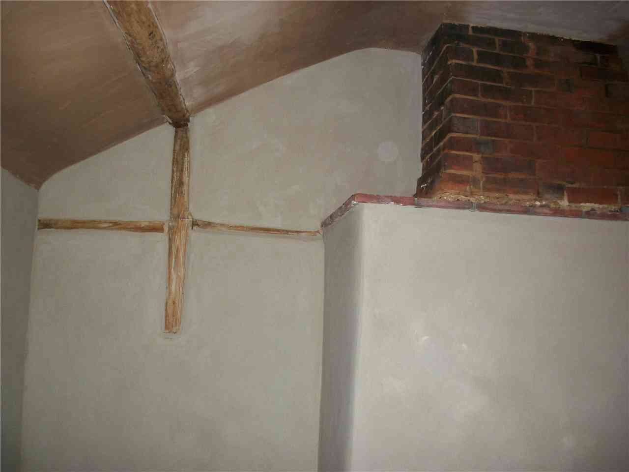 Reinstated finish around a feature beam